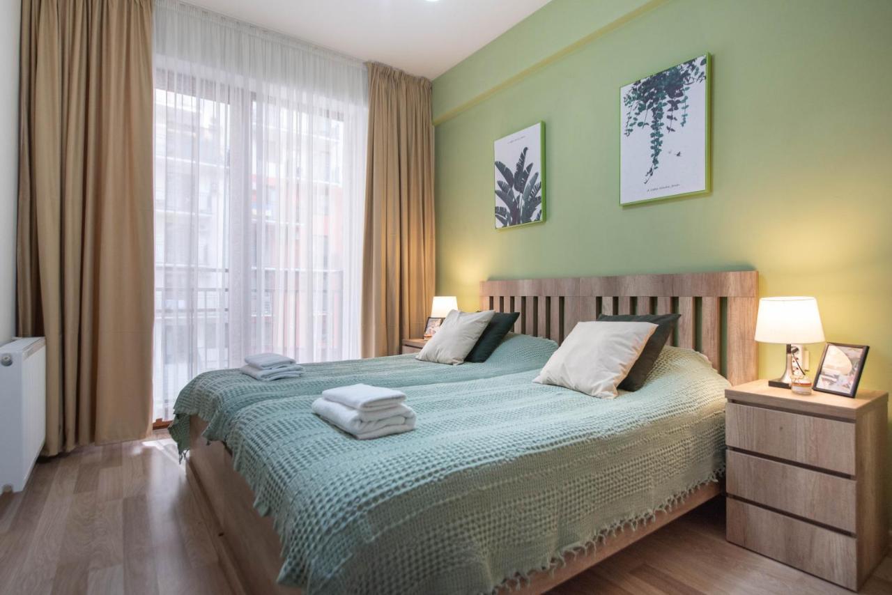 Gg Home - Cozy 2-Bedroom Apartment On Givi Kartozia Тбилиси Экстерьер фото